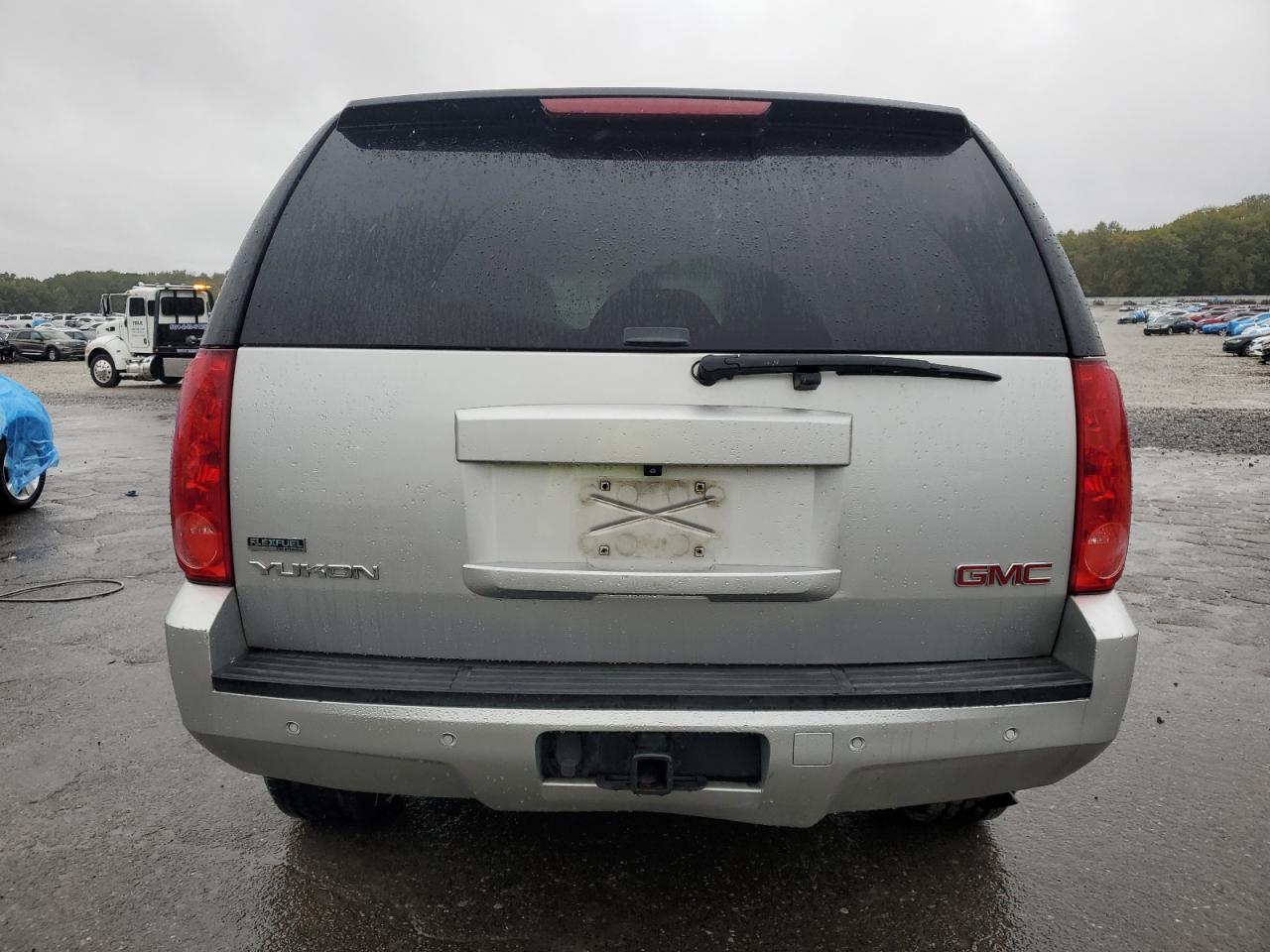 2011 GMC Yukon Slt VIN: 1GKS2CE04BR235999 Lot: 85281445