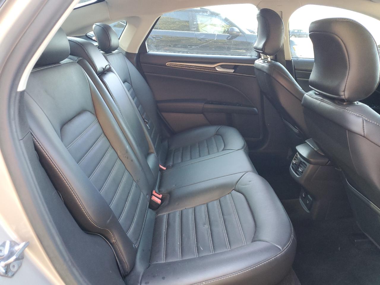 2015 Ford Fusion Se Phev VIN: 3FA6P0PU3FR197596 Lot: 81975215