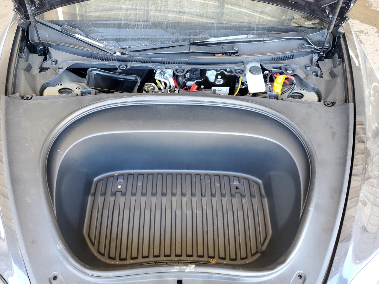 2025 Tesla Model 3 VIN: 5YJ3E1EB4SF016589 Lot: 86481365