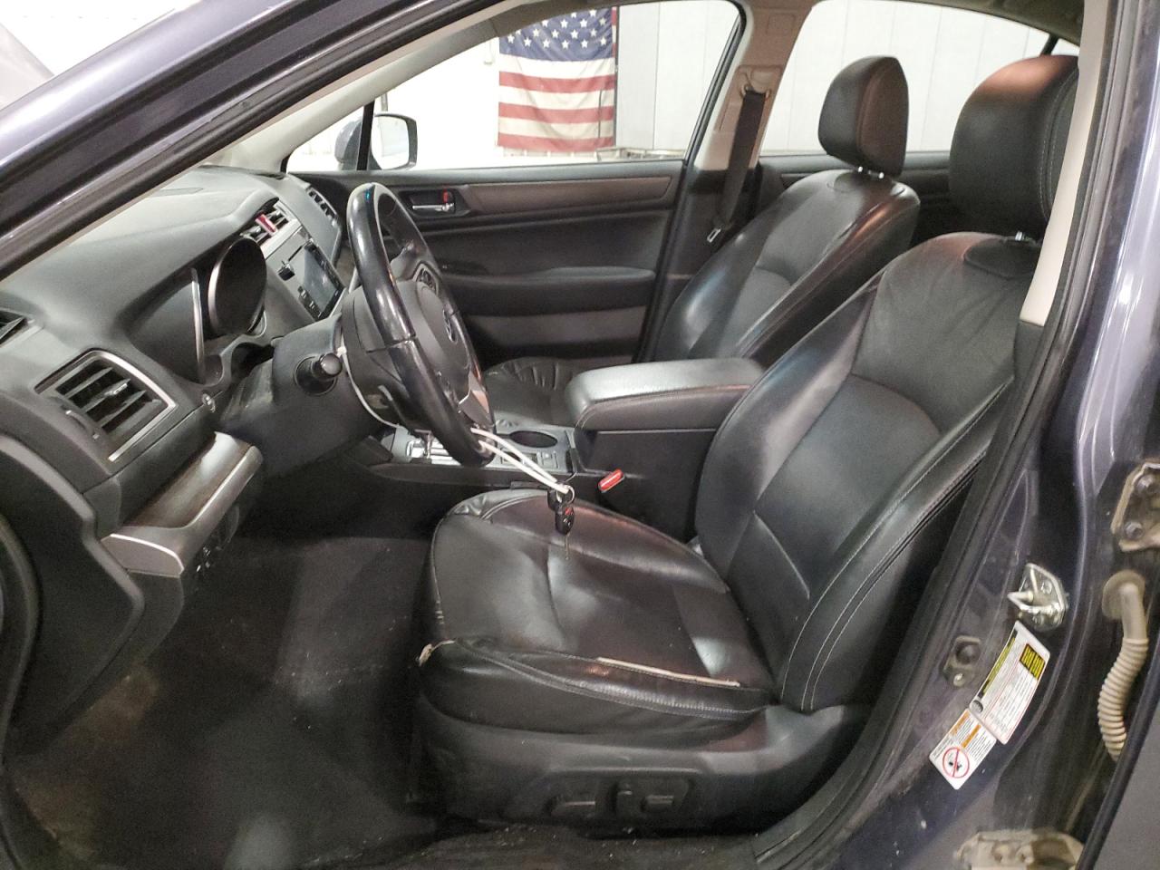 2015 Subaru Legacy 2.5I Limited VIN: 4S3BNAJ67F3060531 Lot: 90627255