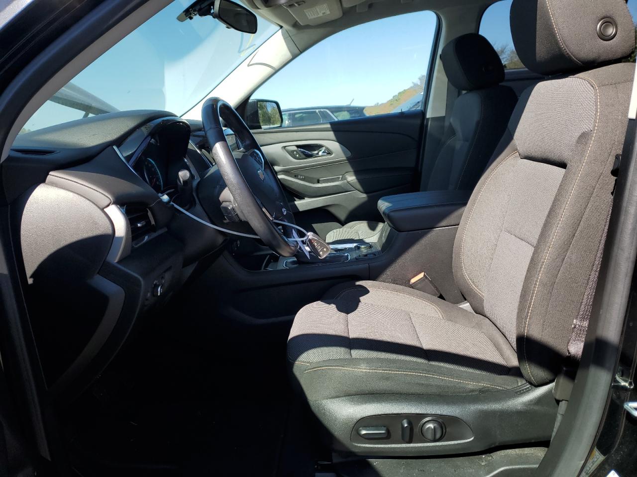 2020 Chevrolet Traverse Lt VIN: 1GNERGKW5LJ176490 Lot: 84909865