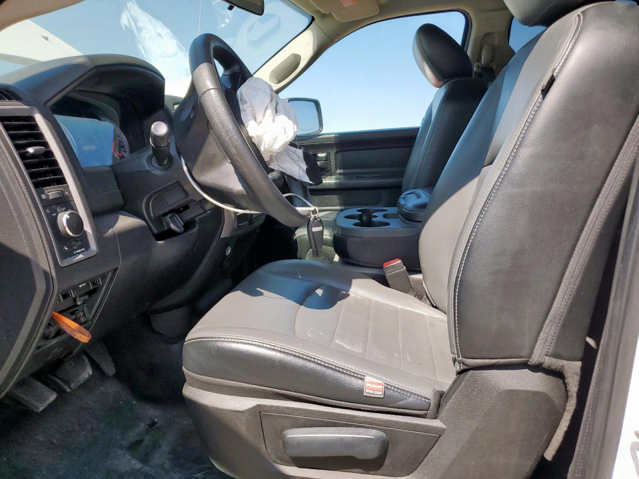 2022 Ram 1500 Classic Tradesman VIN: 1C6RR6FG4NS161622 Lot: 82324285