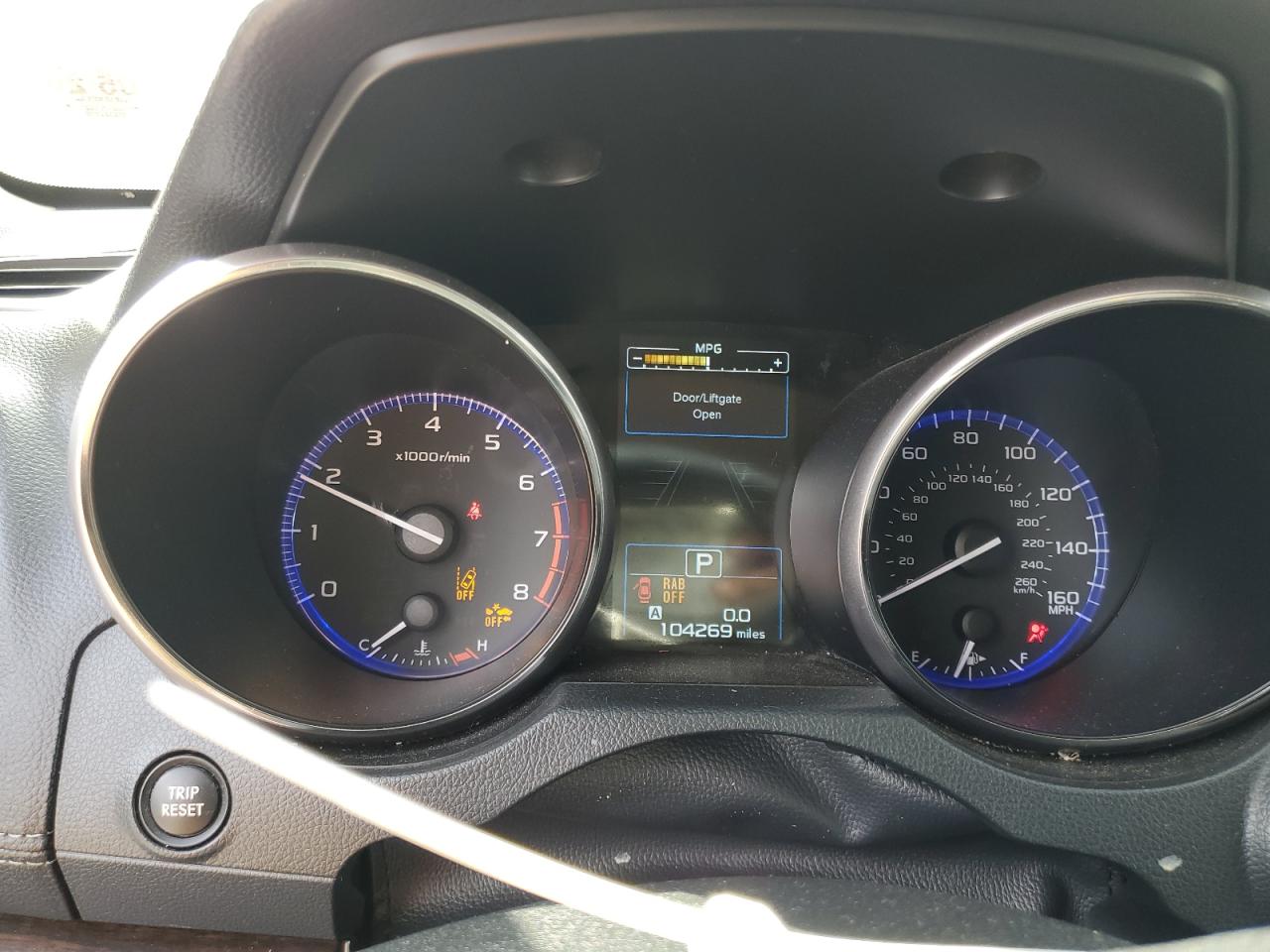 2018 Subaru Outback 3.6R Limited VIN: 4S4BSENCXJ3276927 Lot: 85347215