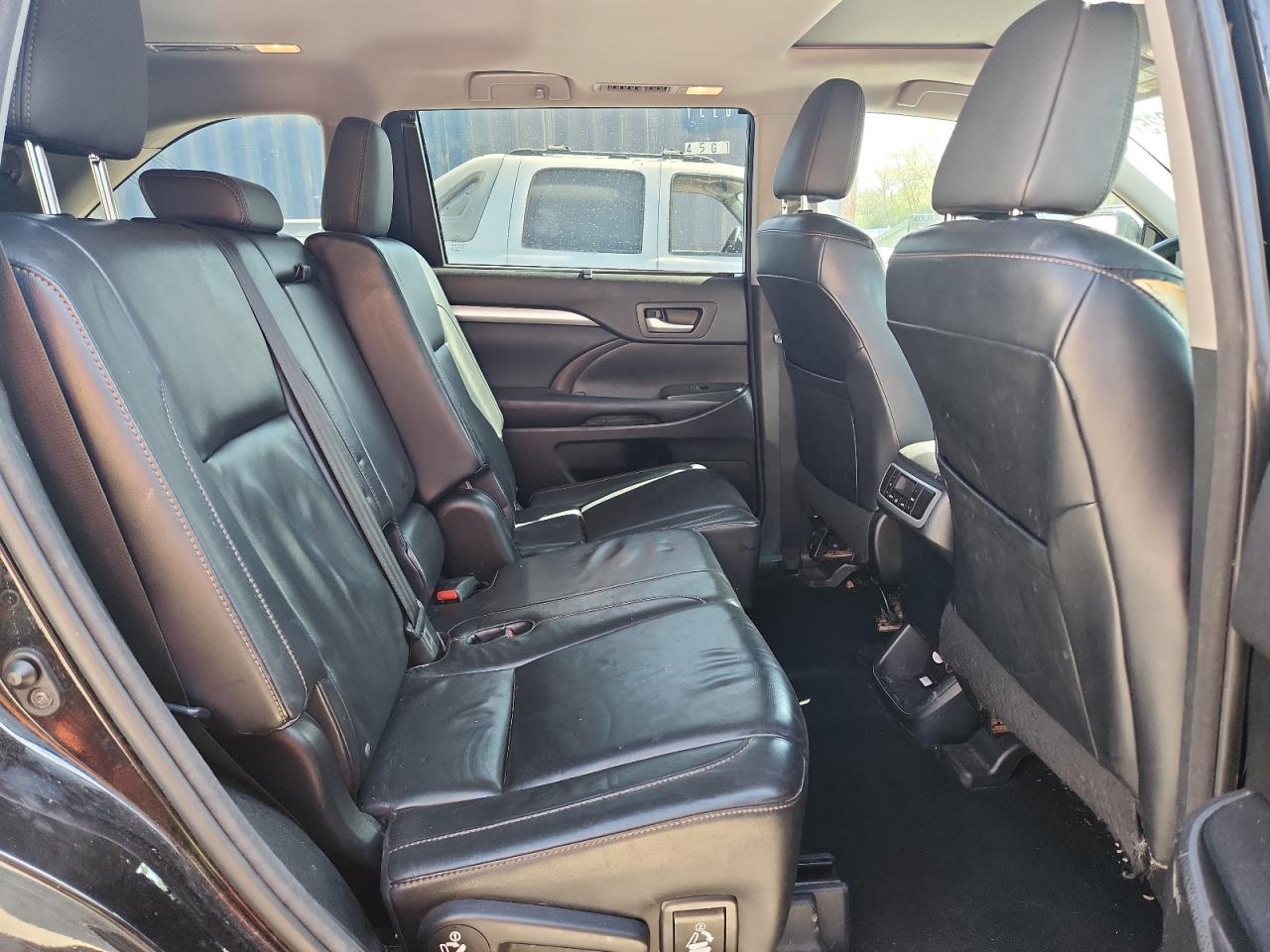 2015 Toyota Highlander Xle VIN: 5TDJKRFH3FS216396 Lot: 84968025