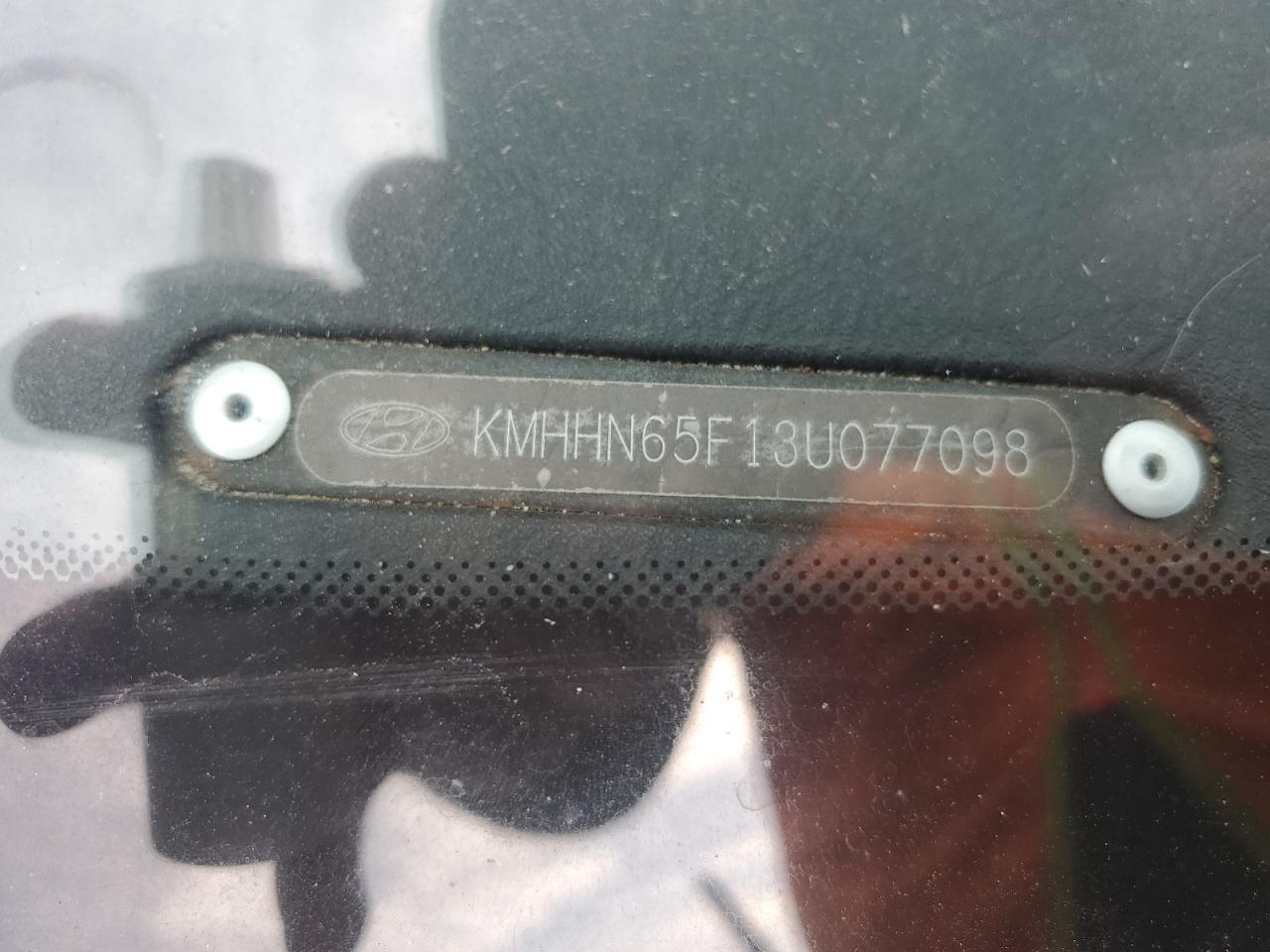 2003 Hyundai Tiburon Gt VIN: KMHHN65F13U077098 Lot: 85950065