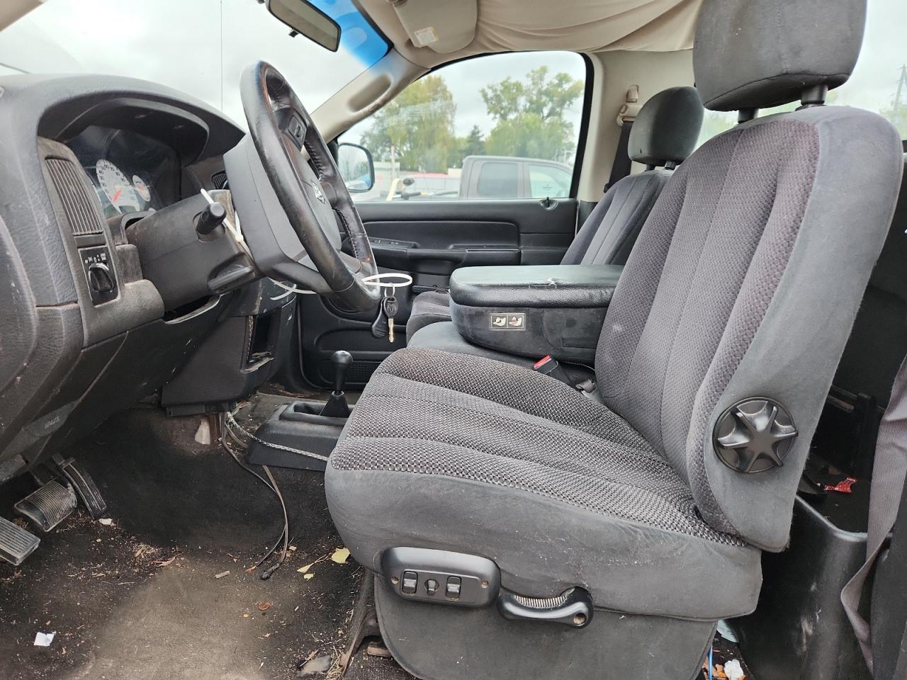 2005 Dodge Ram 1500 St VIN: 1D7HU16D15J559958 Lot: 90252355