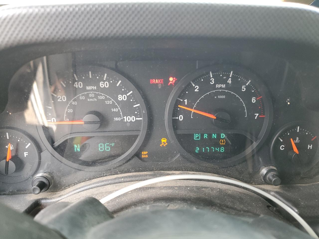 2008 Jeep Wrangler X VIN: 1J4FA24118L627350 Lot: 82374345