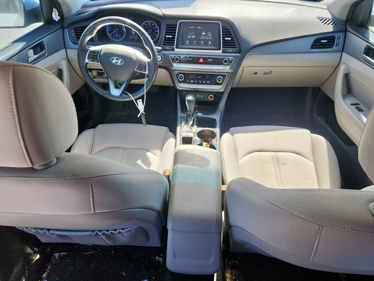 2019 Hyundai Sonata Hybrid VIN: KMHE24L37KA091841 Lot: 86101655