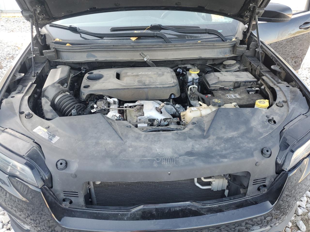 2019 Jeep Cherokee Limited VIN: 1C4PJMDNXKD167504 Lot: 85282725