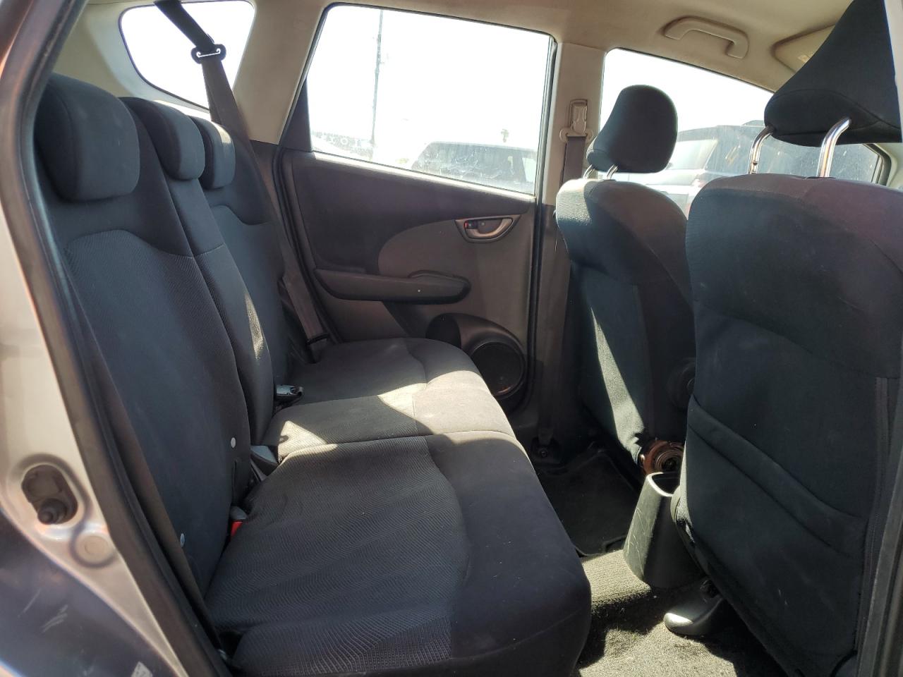 2010 Honda Fit Sport VIN: JHMGE8H43AS015814 Lot: 85172535