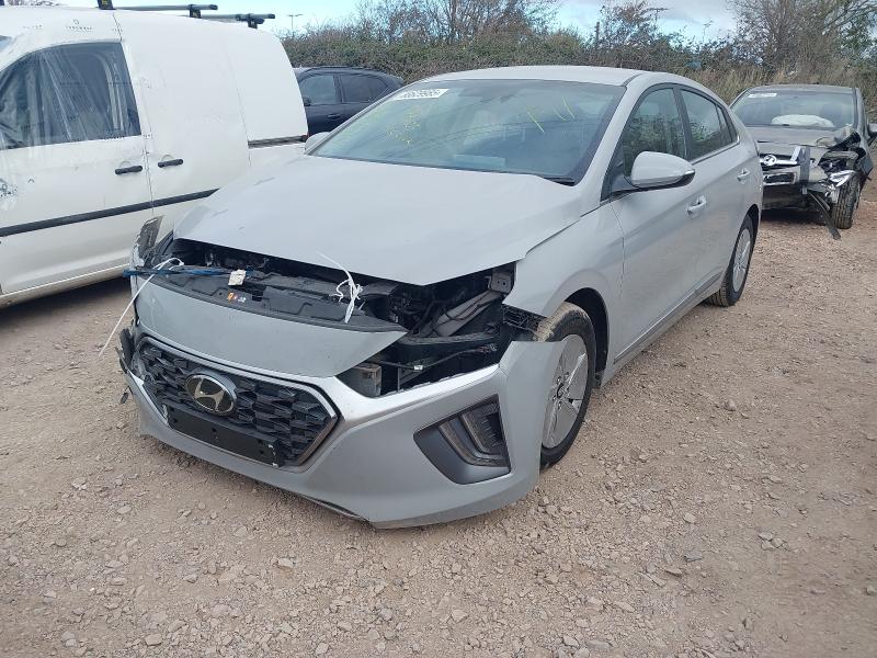 2022 HYUNDAI IONIQ 1.6 GDI HYBRID PREMIUM 5DR DCT for sale at Copart BRISTOL