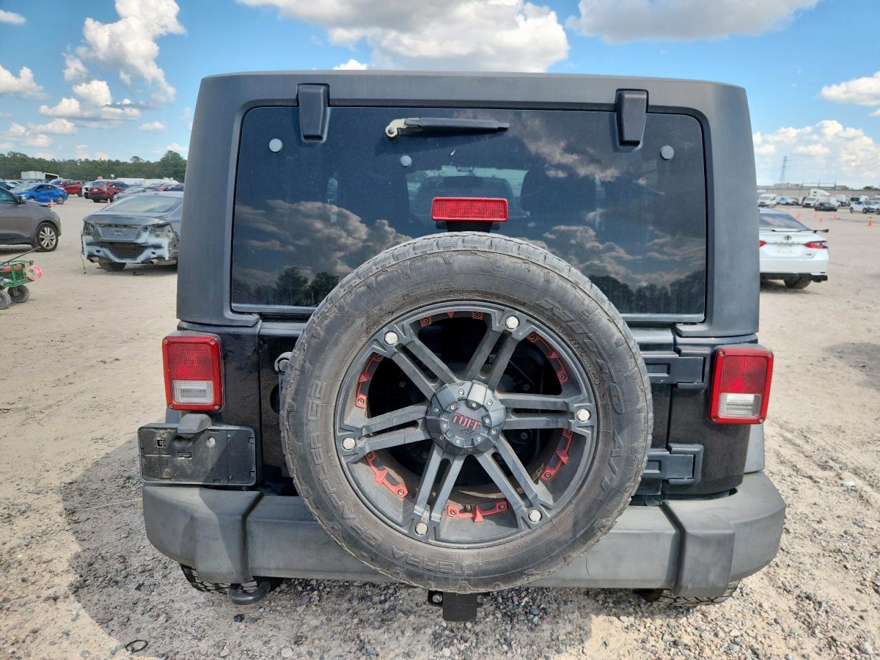 2012 Jeep Wrangler Sport VIN: 1C4AJWAG8CL284450 Lot: 85391225