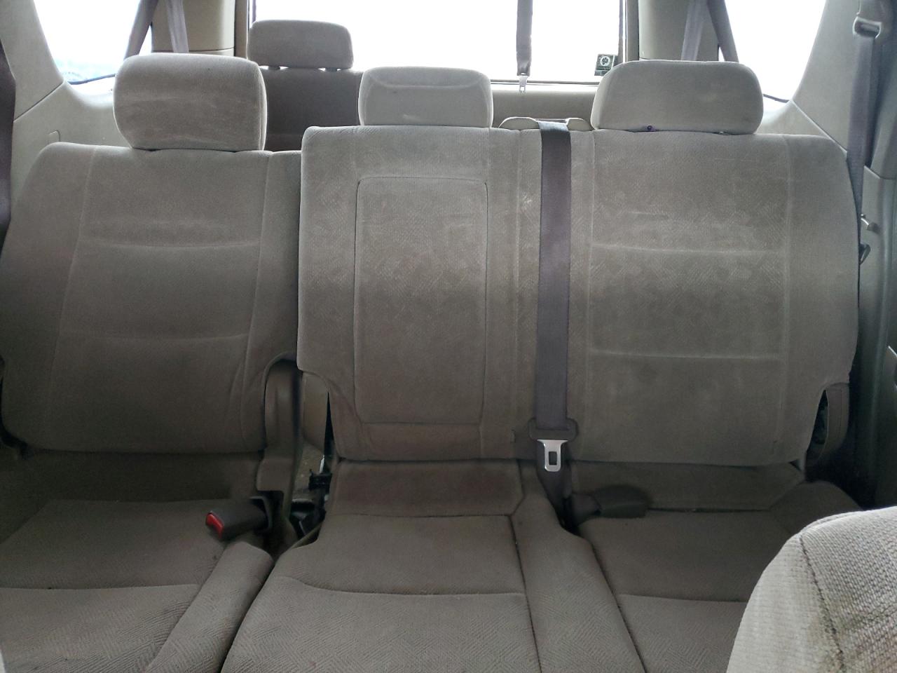 2002 Toyota Sequoia Sr5 VIN: 5TDZT34A82S078870 Lot: 89475815