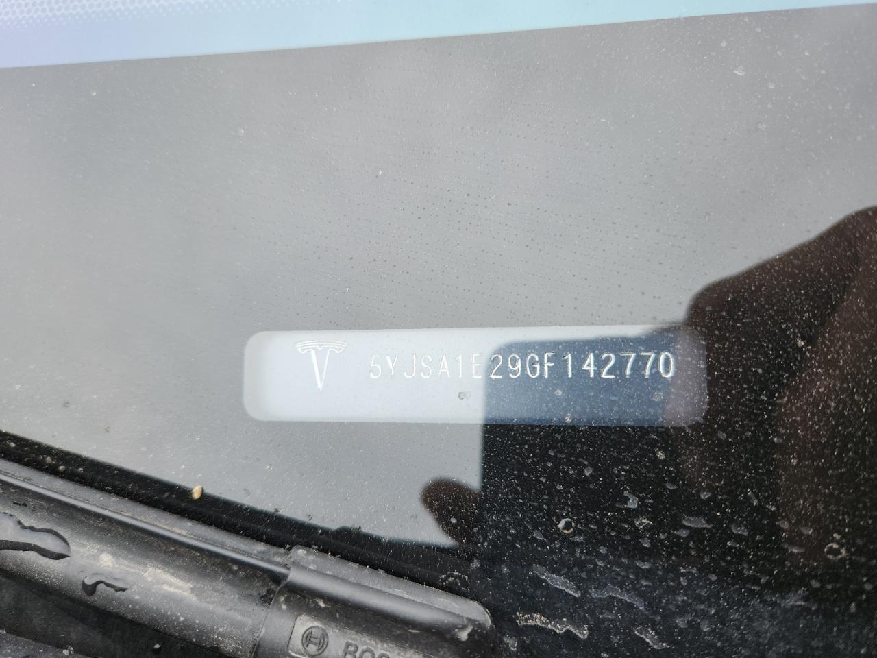 2016 Tesla Model S VIN: 5YJSA1E29GF142770 Lot: 82315885