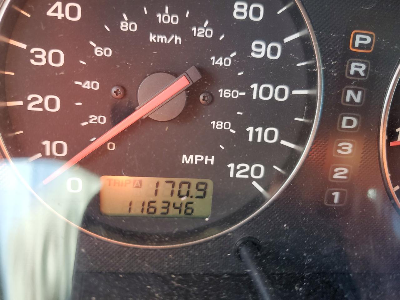 2003 Subaru Legacy L VIN: 4S3BE635137211515 Lot: 81848105