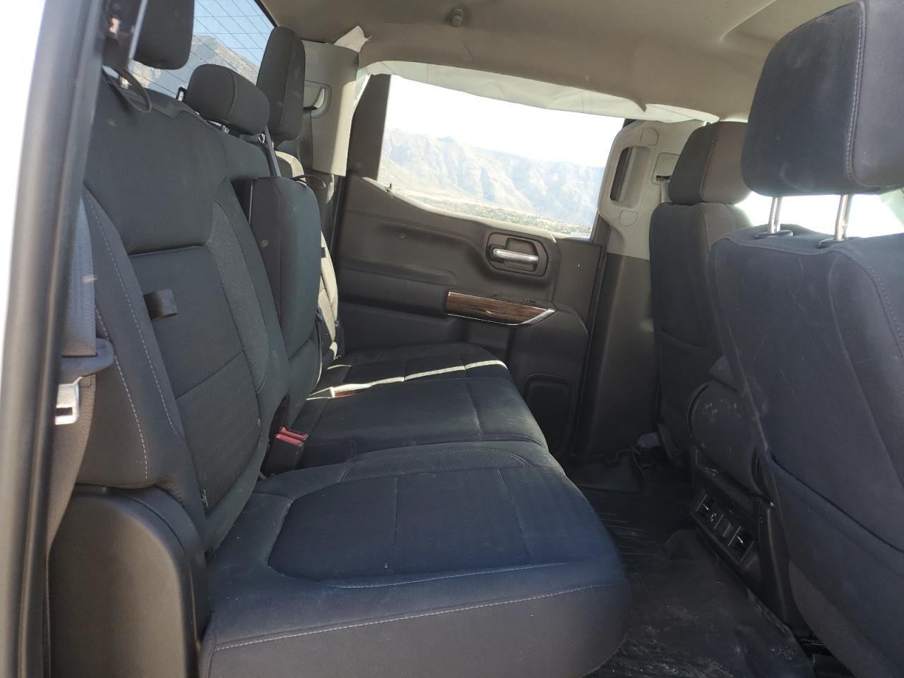 2021 Chevrolet Silverado K1500 Rst VIN: 3GCUYEET9MG108578 Lot: 84971405