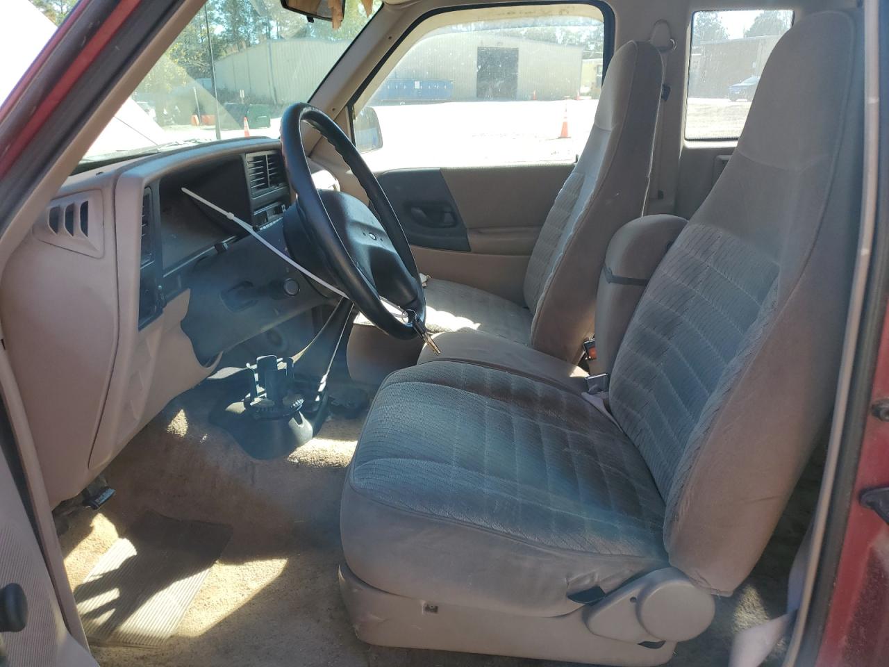 1993 Ford Ranger Super Cab VIN: 1FTCR14A6PPB82915 Lot: 89495965