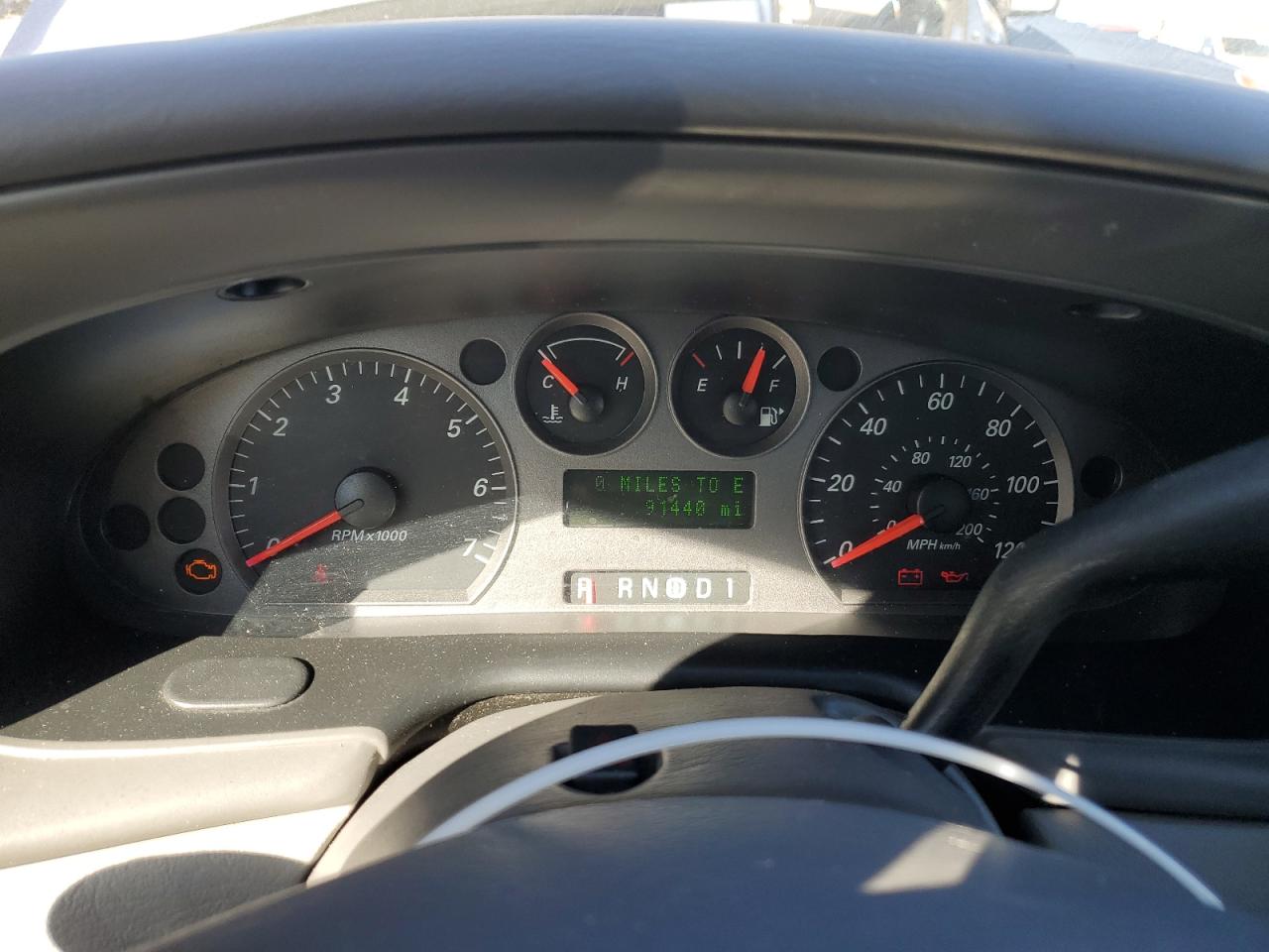 2004 Mercury Sable Gs VIN: 1MEFM58U04A620686 Lot: 82268275