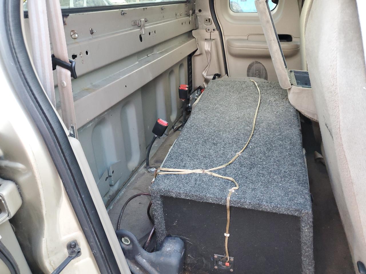 2000 Ford F150 VIN: 1FTRX17LXYKA21088 Lot: 81915715