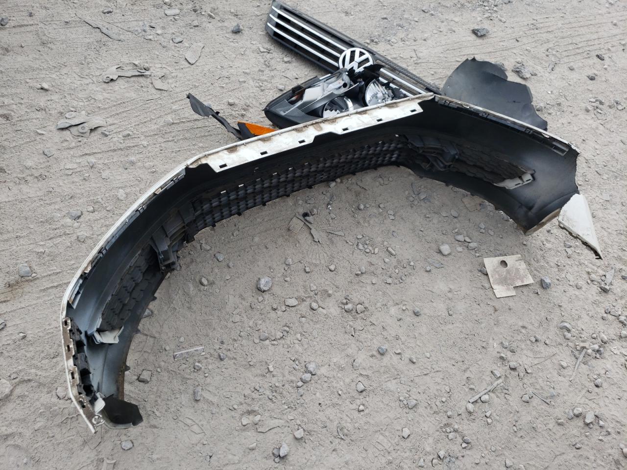 2013 Volkswagen Passat Se VIN: 1VWBP7A30DC130917 Lot: 85177705