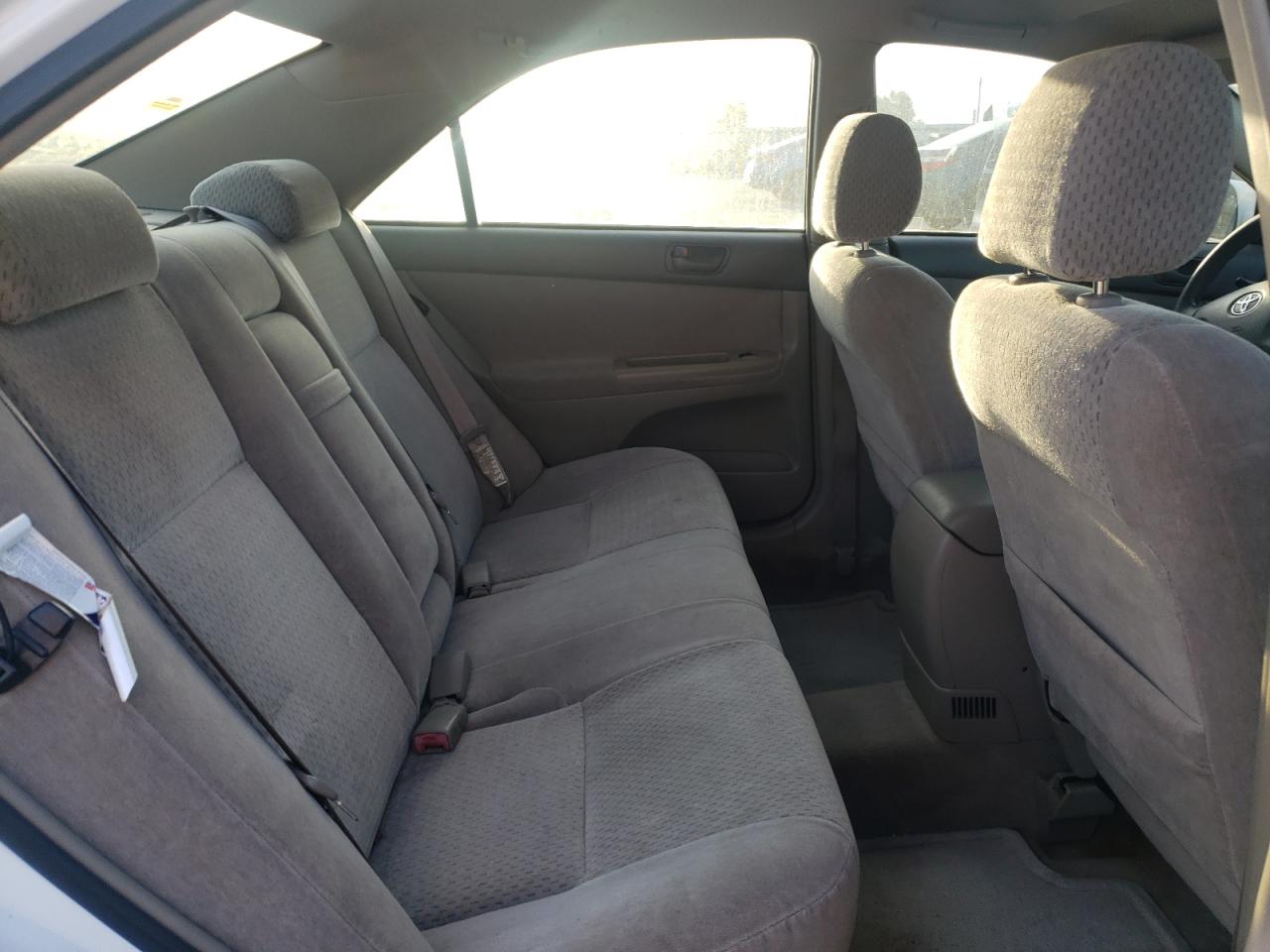 2003 Toyota Camry Le VIN: 4T1BE32K63U160239 Lot: 84775245