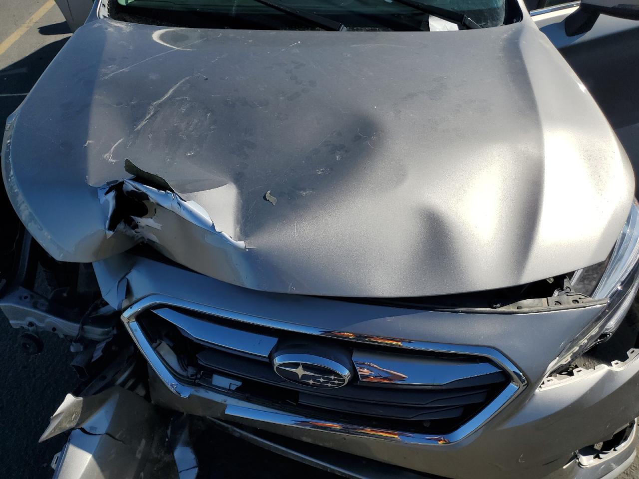 2018 Subaru Legacy 2.5I Premium VIN: 4S3BNAF67J3043360 Lot: 89549545