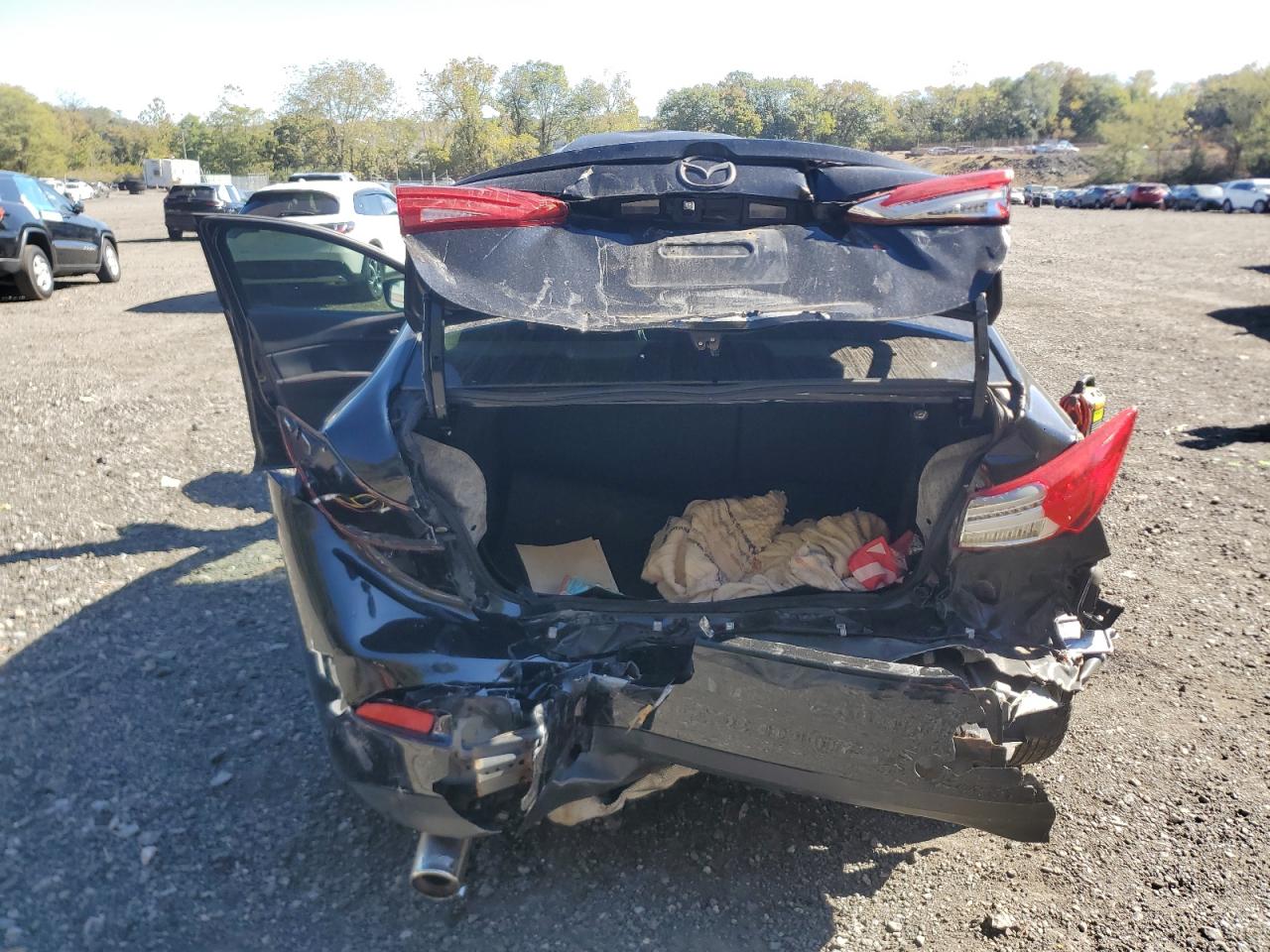 2014 Mazda 3 Grand Touring VIN: JM1BM1W7XE1120767 Lot: 85886625