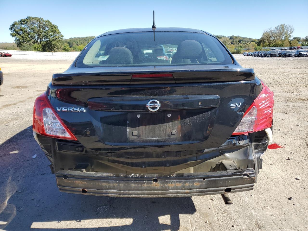 2018 Nissan Versa S VIN: 3N1CN7AP7JL815533 Lot: 82309415