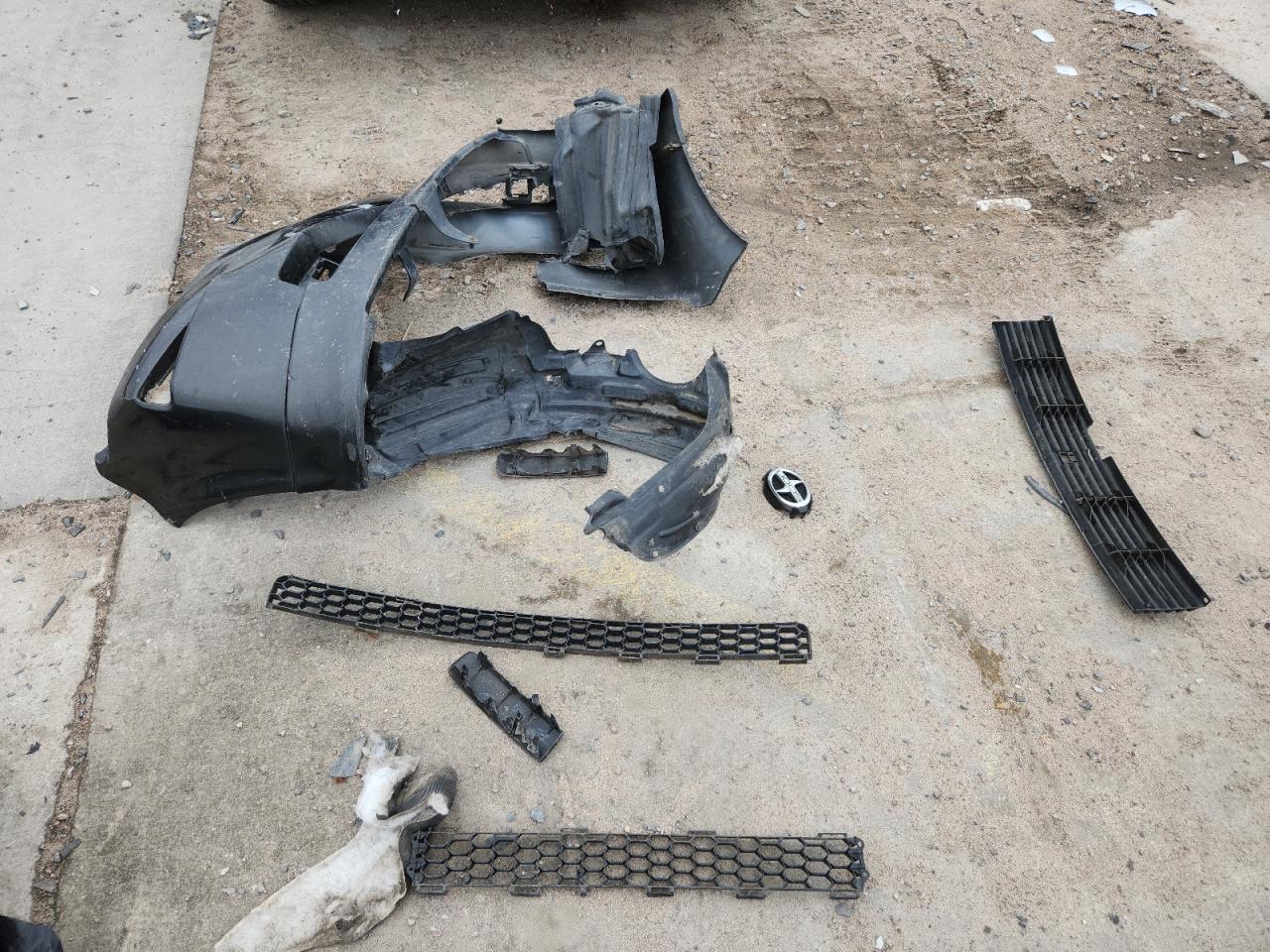 2006 Toyota Scion Xb VIN: JTLKT324564103387 Lot: 84883845