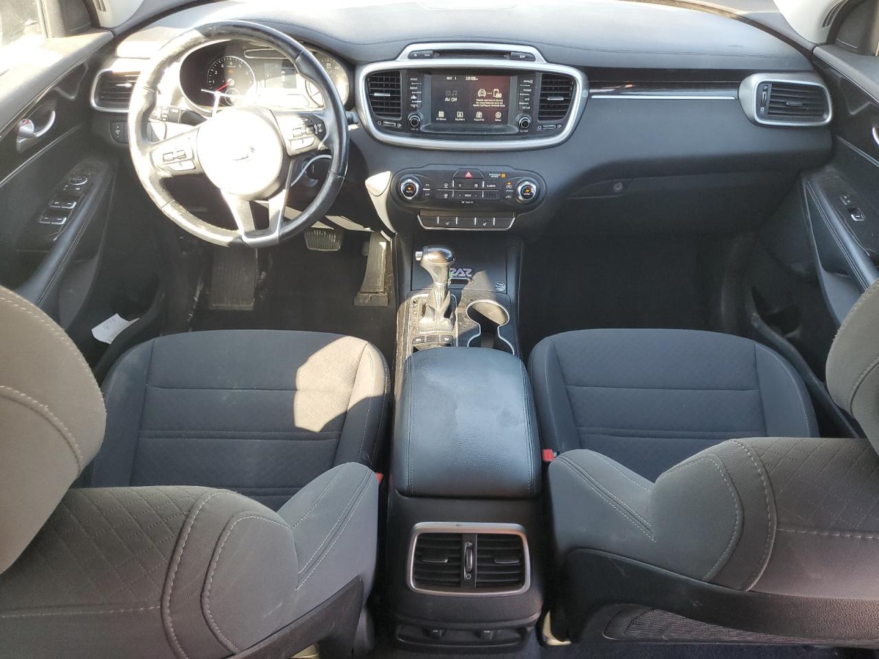 2017 Kia Sorento Lx VIN: 5XYPG4A39HG251888 Lot: 84250725