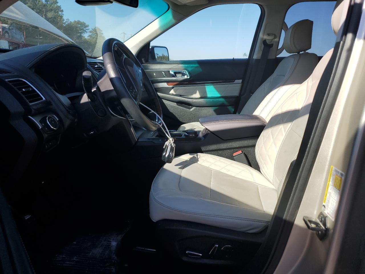 2017 Ford Explorer Platinum VIN: 1FM5K8HT7HGA15803 Lot: 82446385