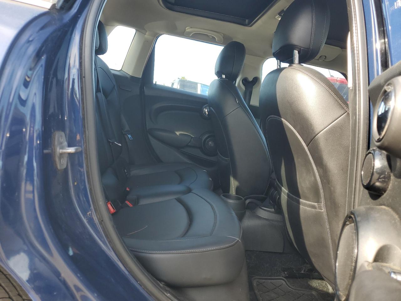 2015 Mini Cooper VIN: WMWXS5C59FT828047 Lot: 85100045