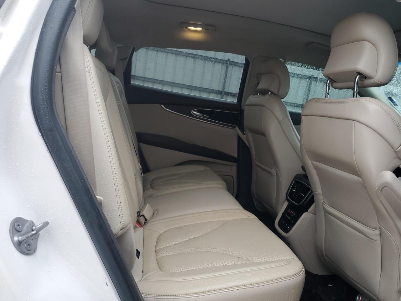 2016 Lincoln Mkx Reserve VIN: 2LMTJ8LR4GBL74669 Lot: 90550495