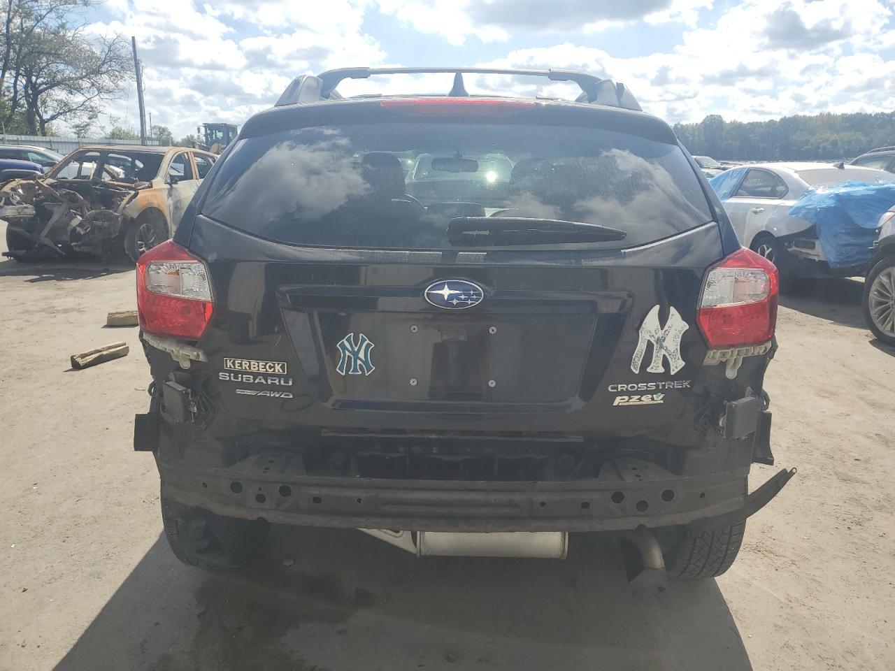 2016 Subaru Crosstrek Limited VIN: JF2GPAKC8G8204727 Lot: 85350485