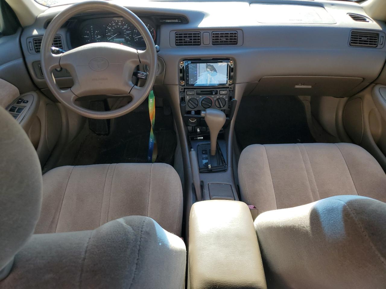 1998 Toyota Camry Ce VIN: 4T1BG22K7WU266143 Lot: 85887645