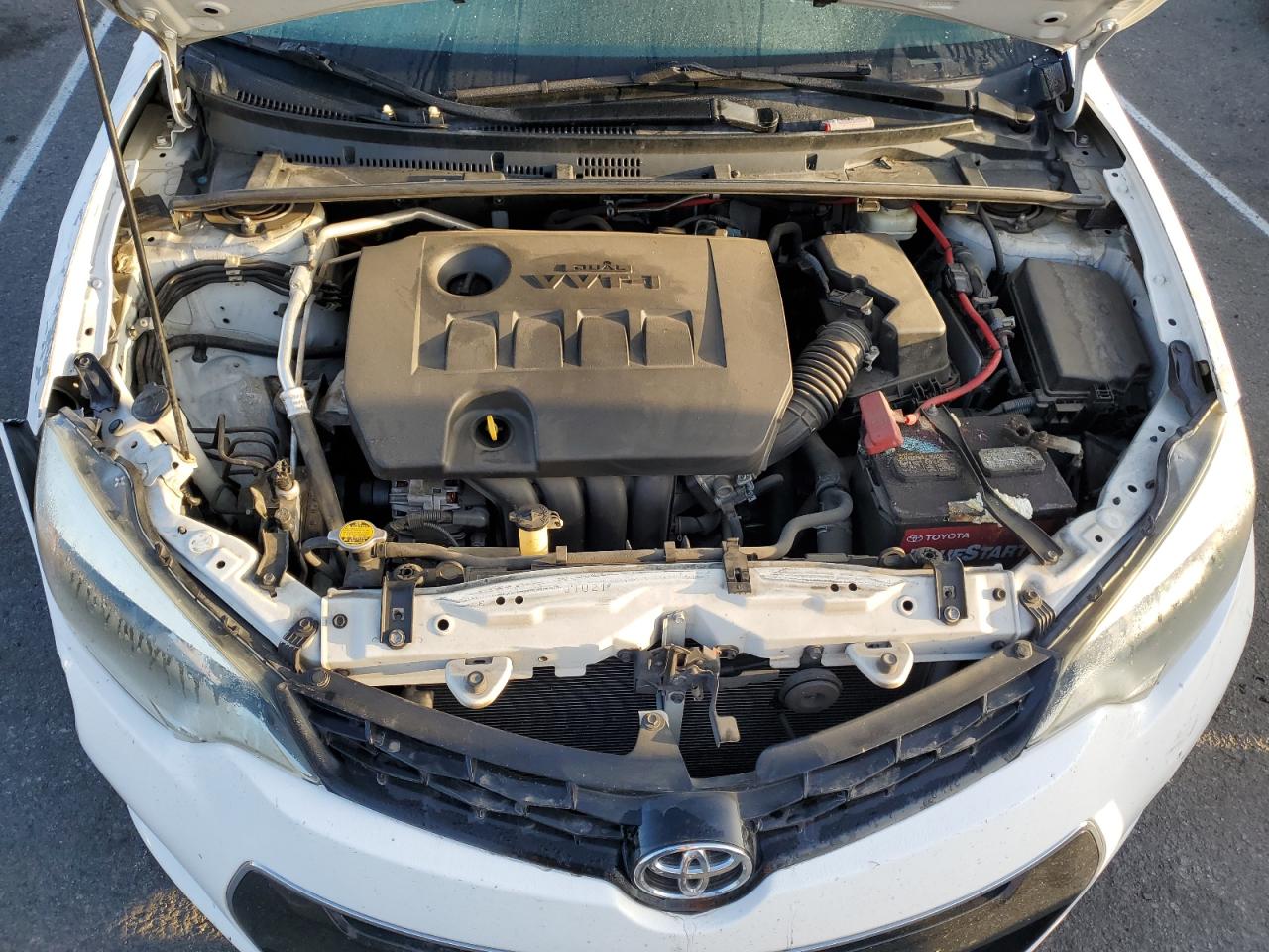 2015 Toyota Corolla L VIN: 5YFBURHE6FP226558 Lot: 84894285