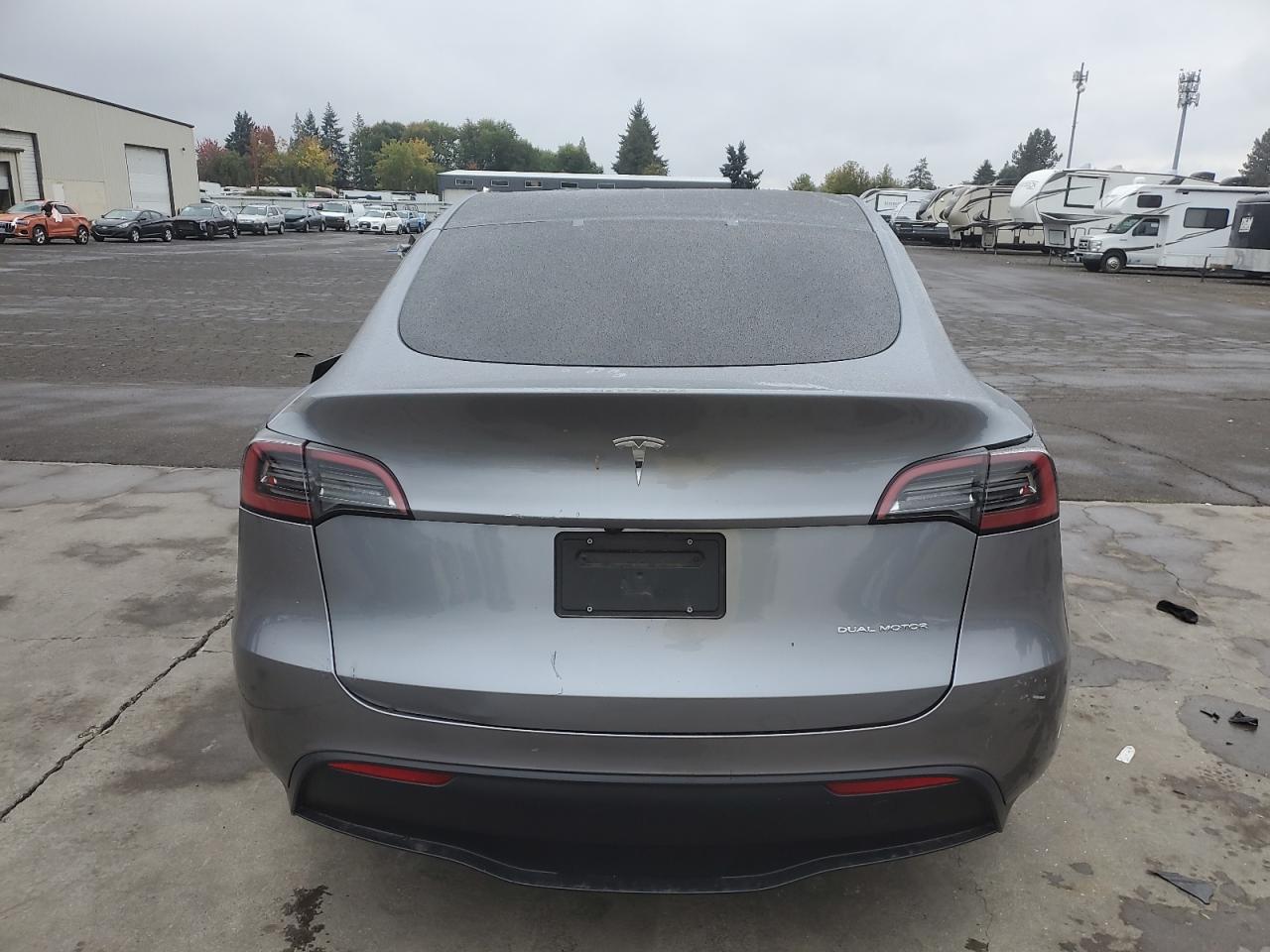 2025 Tesla Model Y VIN: 7SAYGAEE0SF222652 Lot: 86337085