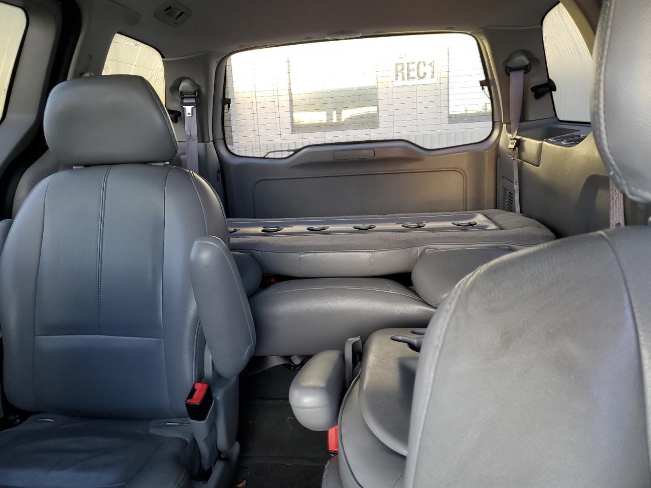 2003 Ford Windstar Sel VIN: 2FMZA53423BB11180 Lot: 82746695