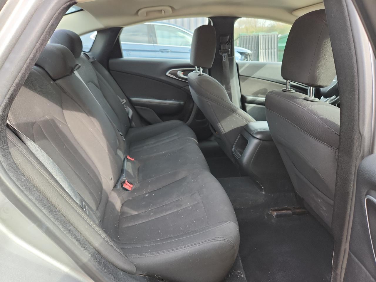 2015 Chrysler 200 Limited VIN: 1C3CCCAB7FN685345 Lot: 86116705