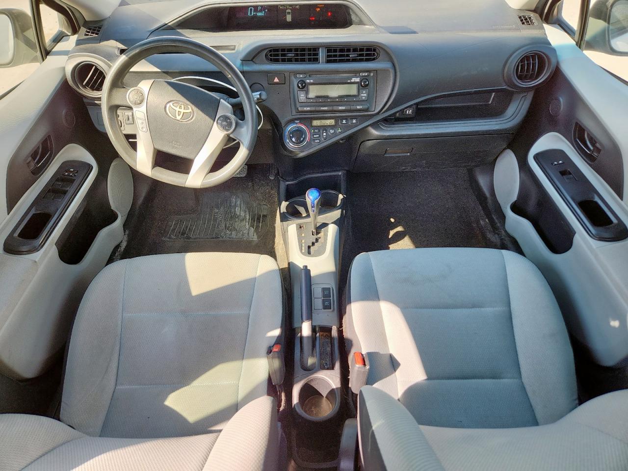 2014 Toyota Prius C VIN: JTDKDTB3XE1561409 Lot: 82468045