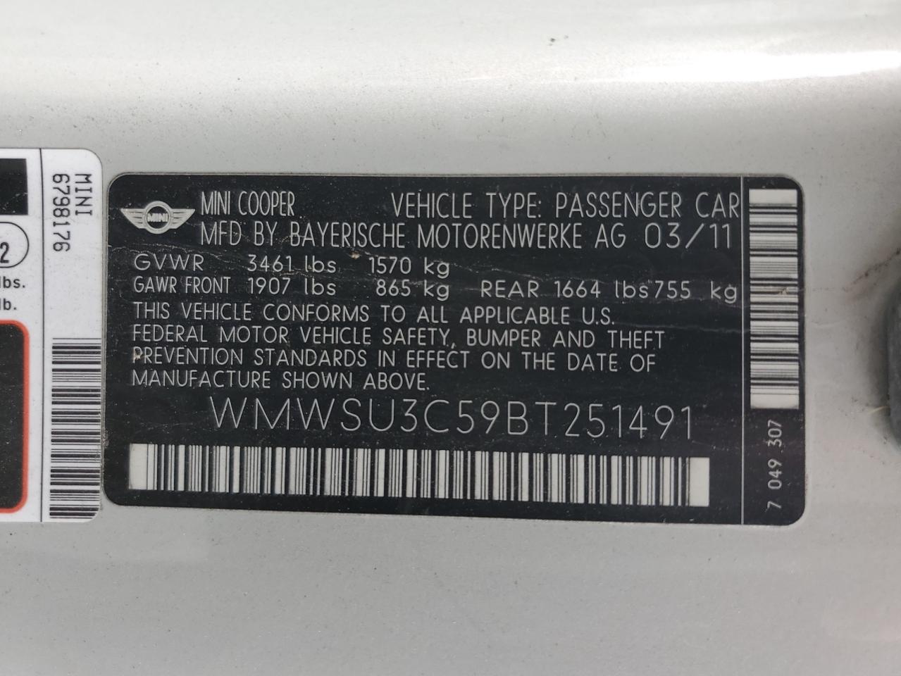 2011 Mini Cooper VIN: WMWSU3C59BT251491 Lot: 82668405