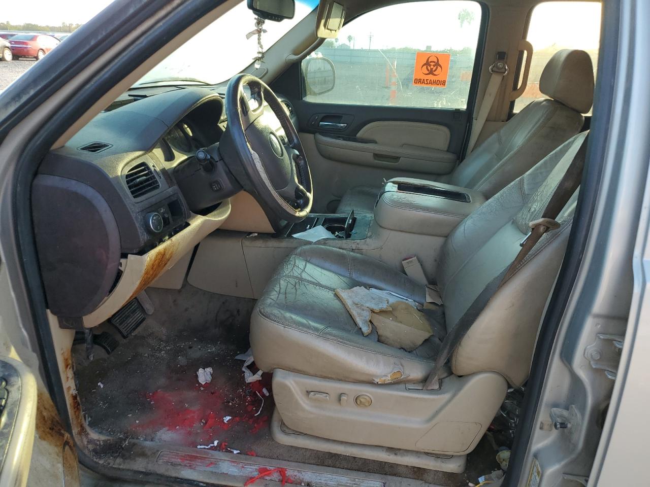 2009 GMC Yukon Denali VIN: 1GKFC03299R160910 Lot: 82701895