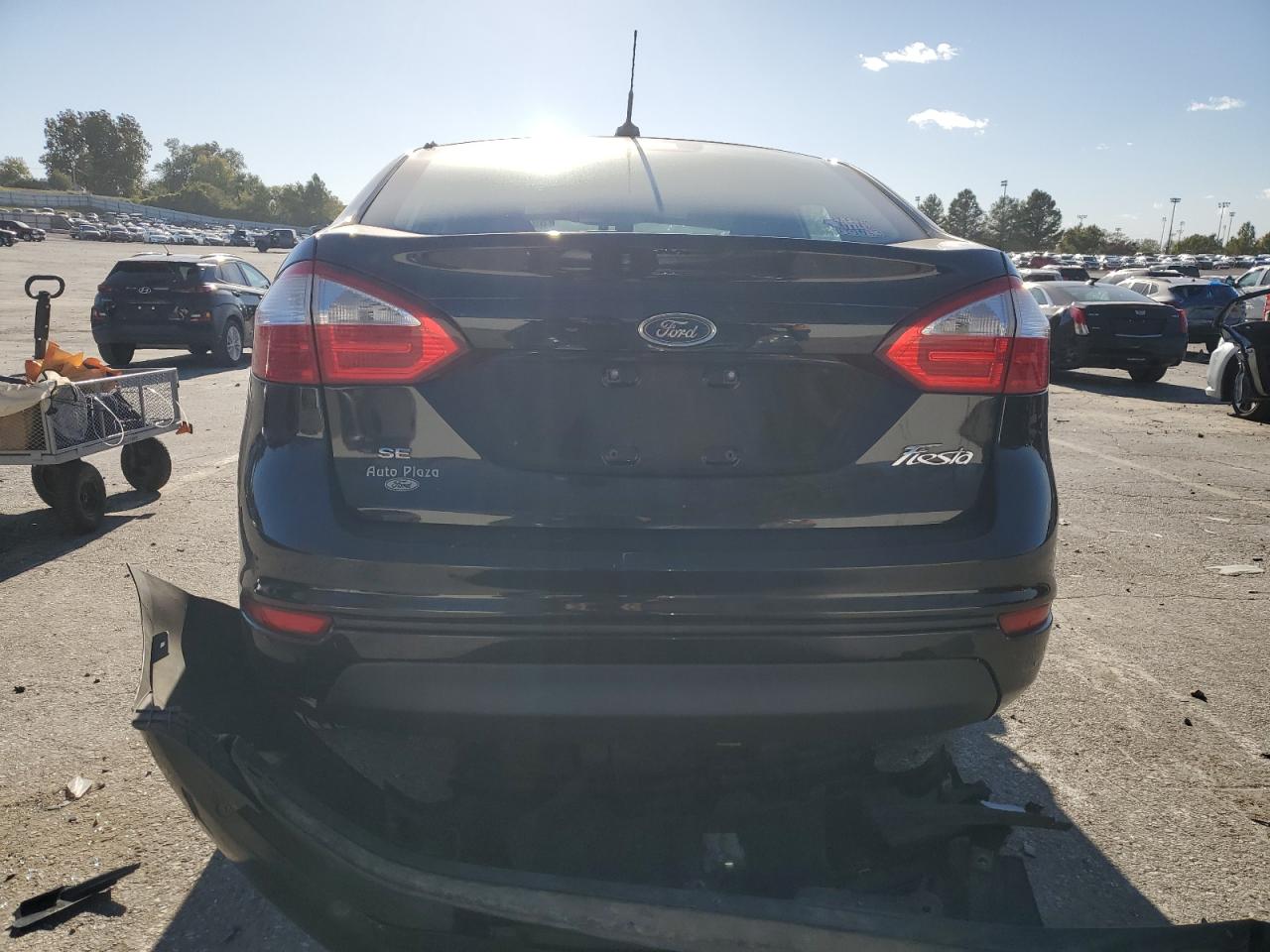 2015 Ford Fiesta Se VIN: 3FADP4BJ6FM161684 Lot: 89486425