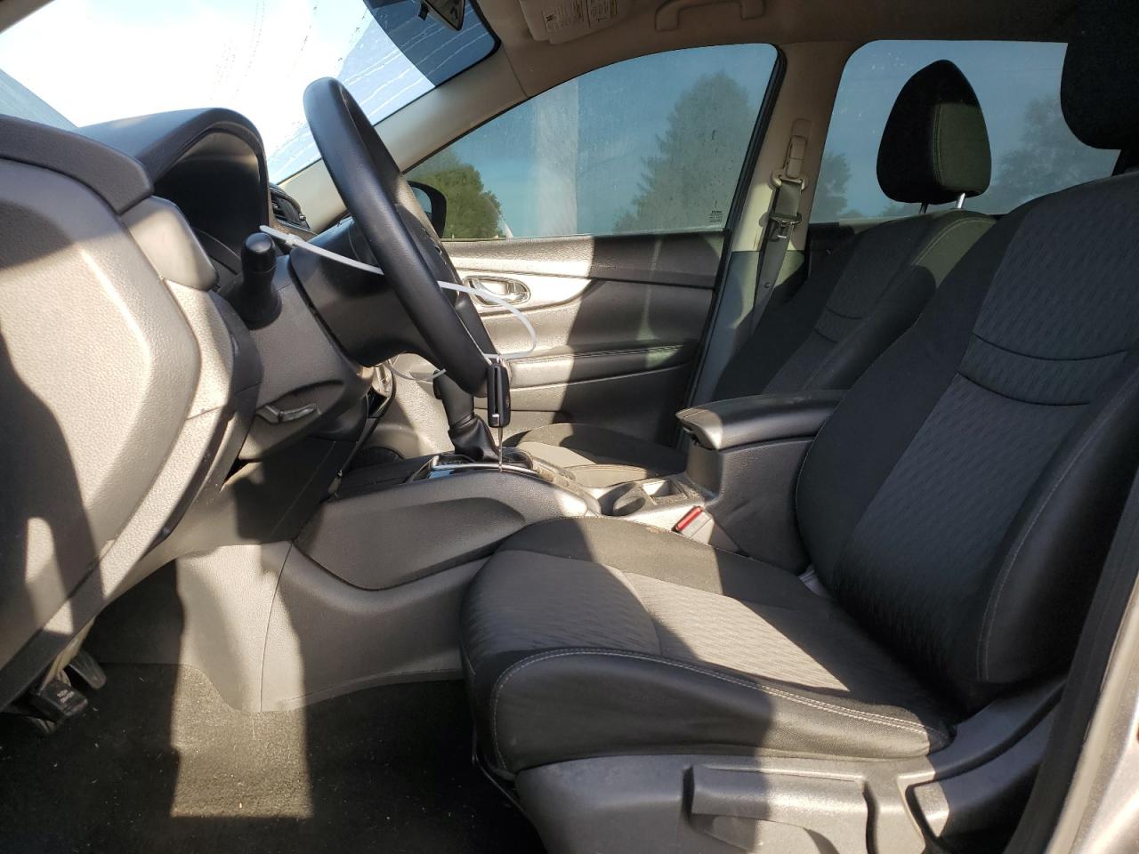 2018 Nissan Rogue S VIN: KNMAT2MV2JP586755 Lot: 85155085