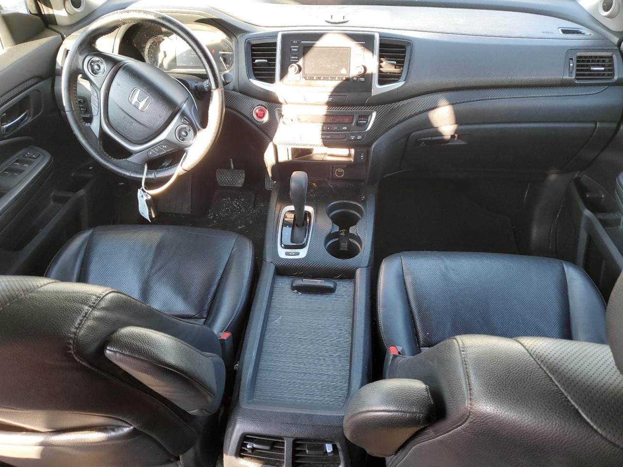 2017 Honda Ridgeline Rtl VIN: 5FPYK3F56HB004835 Lot: 90895595