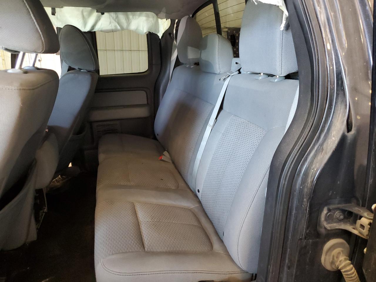 2011 Ford F150 Super Cab VIN: 1FTFX1EF5BFA73129 Lot: 84644055