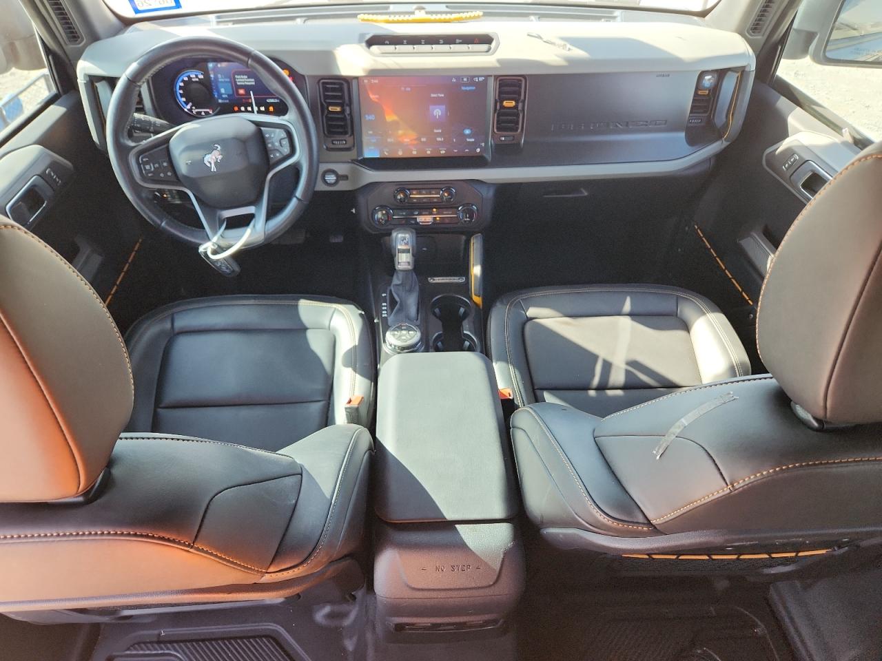 2022 Ford Bronco Base VIN: 1FMEE5DH8NLB79099 Lot: 82647965