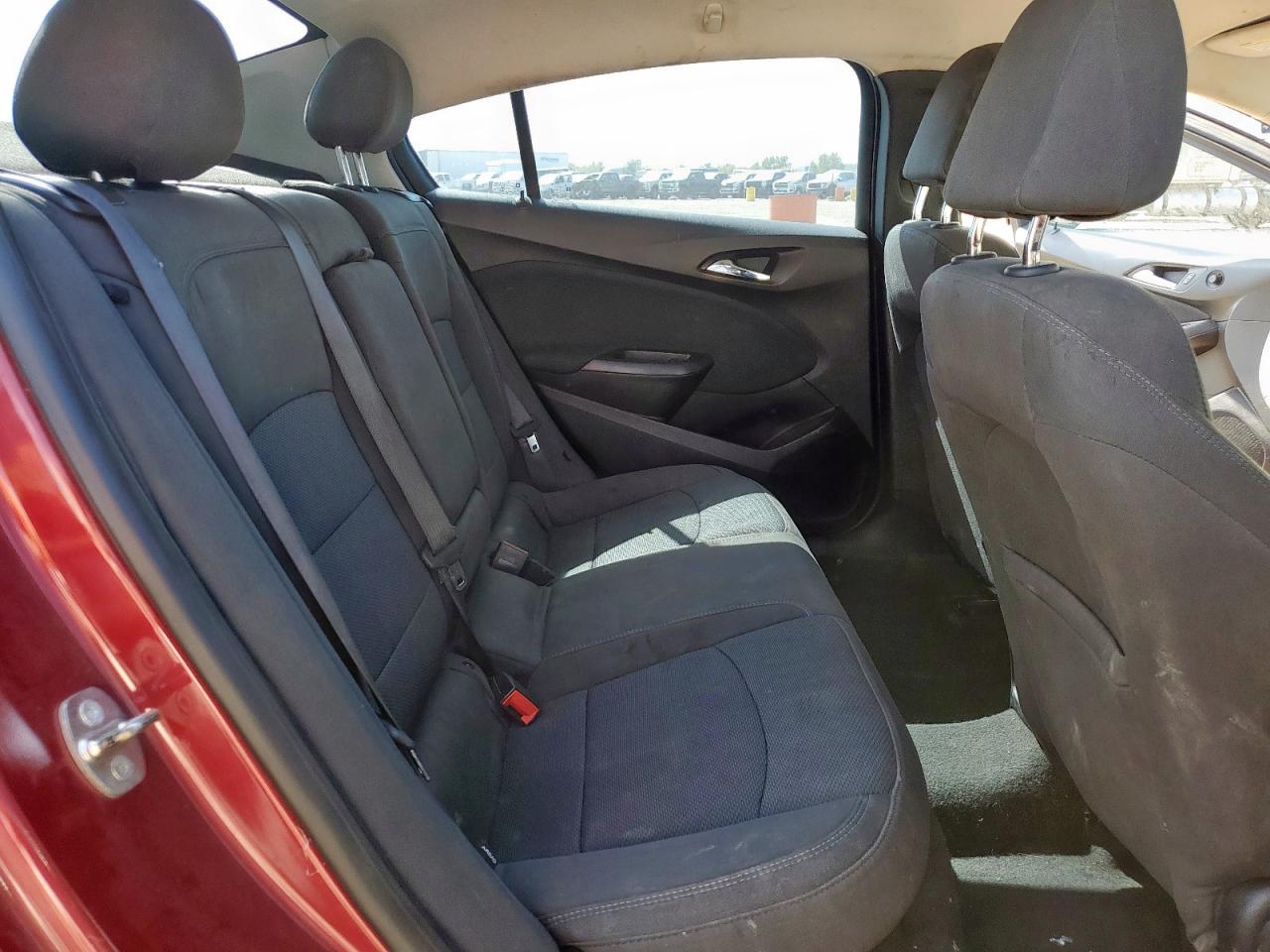 2018 Chevrolet Cruze Lt VIN: 1G1BE5SM2J7197911 Lot: 85585255