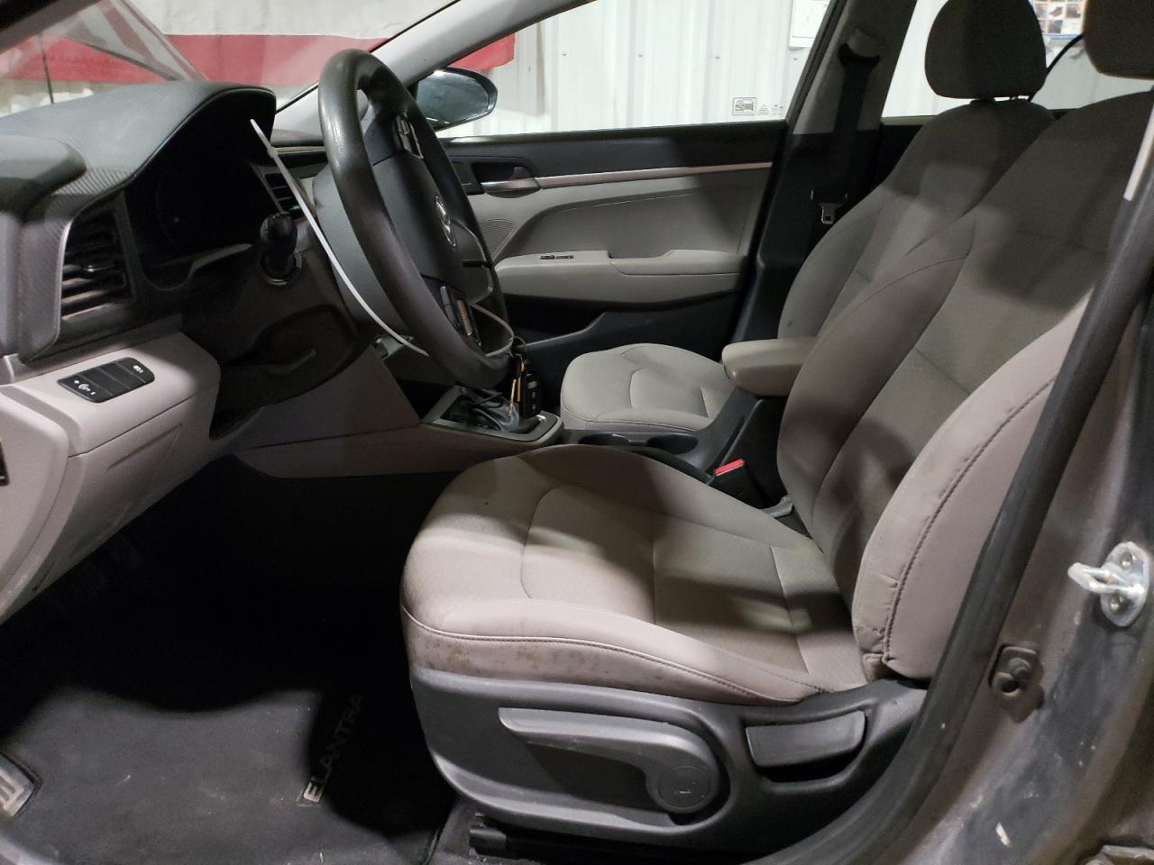 2019 Hyundai Elantra Se VIN: 5NPD74LF9KH410595 Lot: 86135395