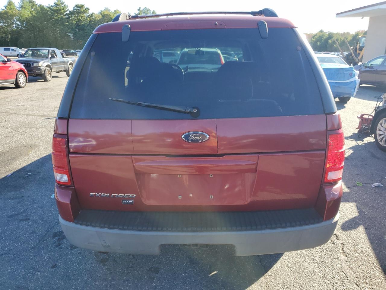 2002 Ford Explorer Xlt VIN: 1FMZU73E62ZA56126 Lot: 85899615